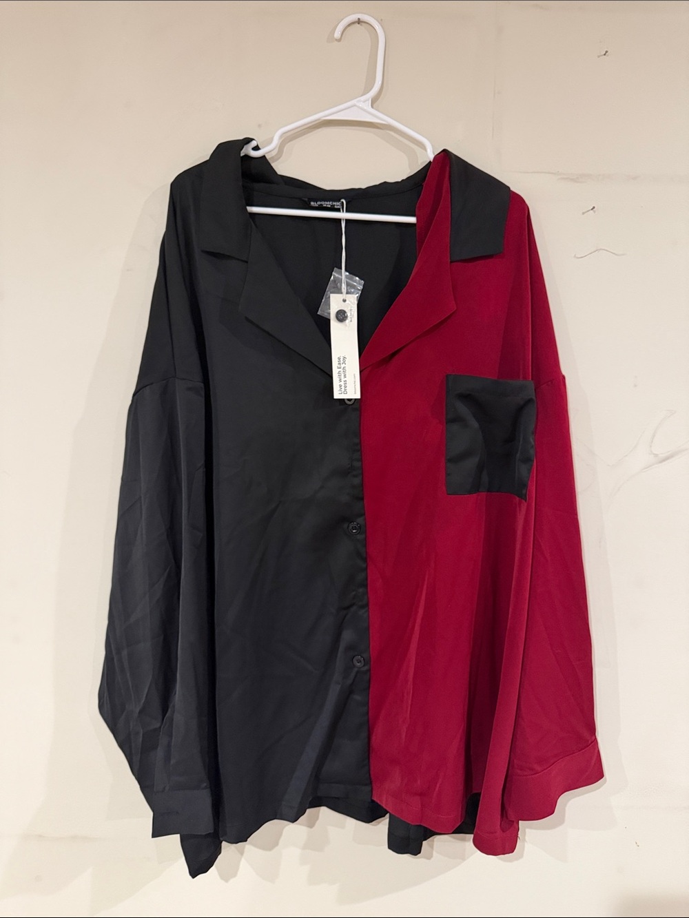 BloomChic Two-Tone Black & Burgundy Casual Button-Down Shirt